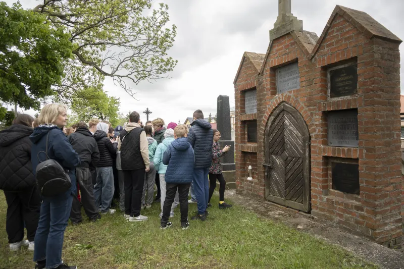 Unicki cmentarz Wisznice